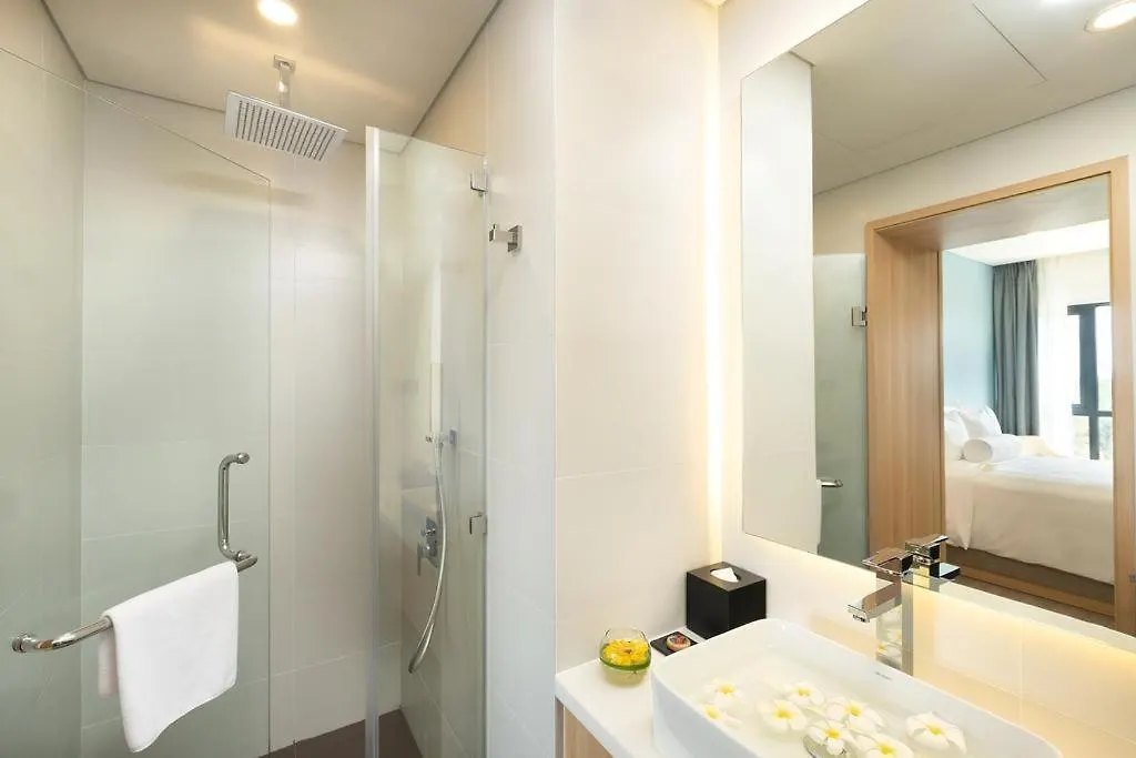 Coco Ocean Spa Resort Da Nang Hotel